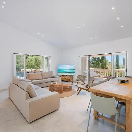 Es Vila By Esteva Emerald Villa